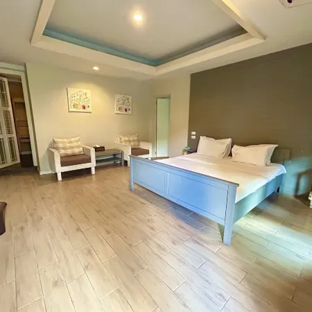 Paragon Inn