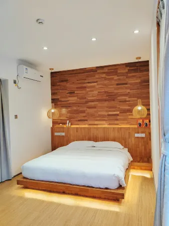 Luhe. Luoxi Valley Homestay; Отели в г. Лухэ