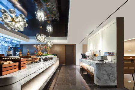 UrCove by Hyatt Beijing Changping Отели рядом с достопримечательностью «Tank Museum»