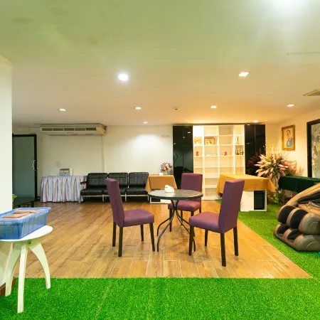 Grand Ratchapruek Hotel