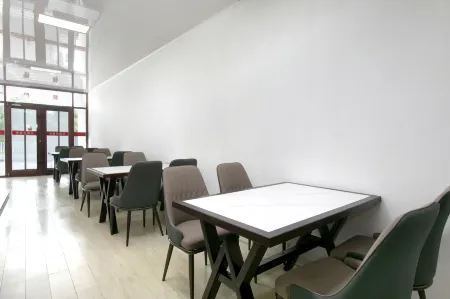 Shankee Hotel (Shouyang North Outer Ring) Отели в г. Шоуян