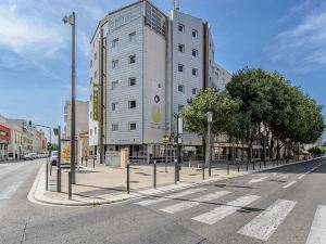 B&B Hotel Nîmes Centre Arènes