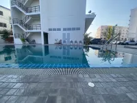 Mayflower Grande Suite Hotel Hotels near Chan Palace
