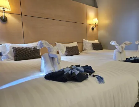 Montree Phuket Hotel,