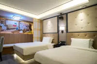 West Bank Hotel (Longjing West Market) Hotels in Longjing