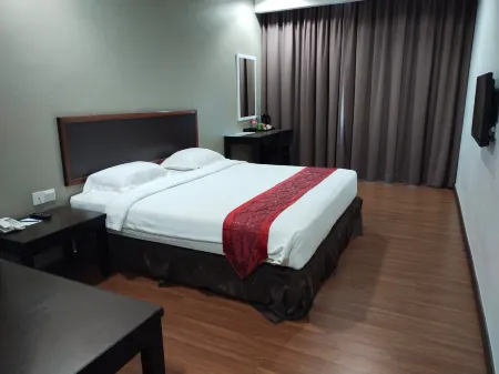 Li Hua Hotel Mukah