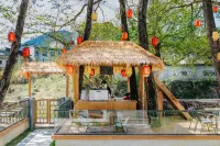 Hongcun Xiyun Yingyue Holiday Select Intelligent High-end Designer Homestay - bar