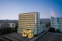 Ningbo Zhenhai Zhuangshi City Avenue Atour X Hotel Hotels in University of Ningbo
