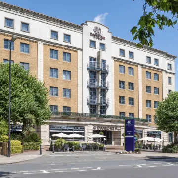 DoubleTree by Hilton London Angel Kings Cross Отели рядом с достопримечательностью «Больница Грэйт Ормонд стрит»