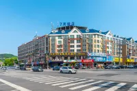 7 Days Hotel (Xiangtan No.1 Middle School) Hotel in zona Hunan Science and Industry Polytechnic College