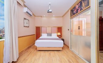 Foshan Shunde Carnival Hotel (Shunlian Plaza Jinlong Subway Station)
