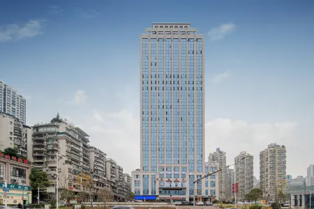 Lichun Hotel (Wanzhou Branch) Отели рядом с Аэропорт Ваньчжоу