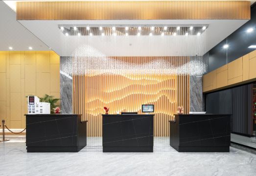 톈수이 기차역 야경