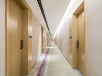 Lavande Hotel(Jiuxianqiao Chaoyang High-speed Railway Station) Hotels near Lufthansa Outlets