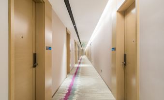 Lavande Hotel(Jiuxianqiao Chaoyang High-speed Railway Station)