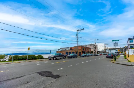 Beachwood Waterfront Resort Xung quanh Photos