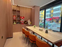 曼和輕居飯店（哈爾濱火車站博物館地鐵站店）