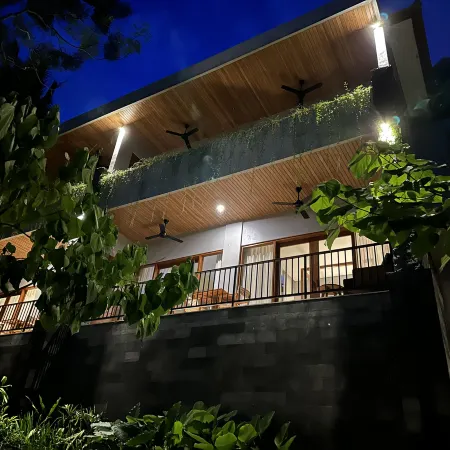 Sanglung Villas & Suites
