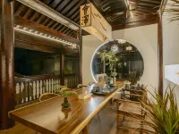 Weijianhai Homestay (Huize Gucheng) Hôtels à : Huize