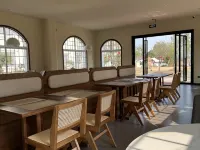 Mingyue Hotel (Miluo) 미뤄 호텔