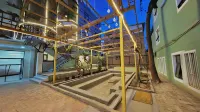 Yuanzhu Puteng Manyu Suji Hostel