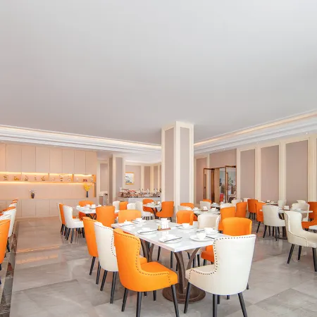 Vienna Hotel Ruoergai County Lanmo Line Branch