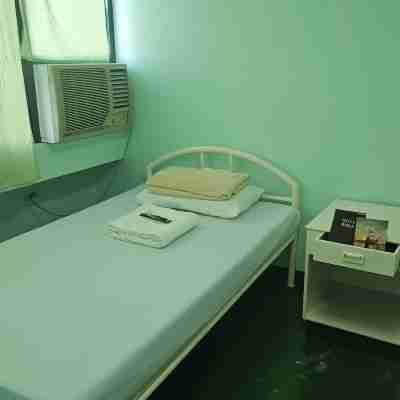 Green Mellow Court Capitol Avenue Rooms