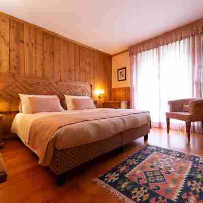 Hotel Bouton d'Or - Courmayeur Rooms