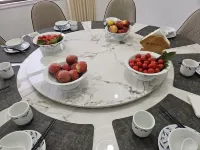 Tongbai Yufeng Yechayuan Homestay - servizio colazione