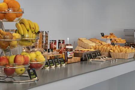 B&B HOTEL Porto Gaia Отели рядом с достопримечательностью «Miradouro Panorâmico do Porto»