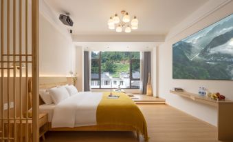 Shuiyunjian B&B (Wuyuan Huangling Scenic Area Branch)