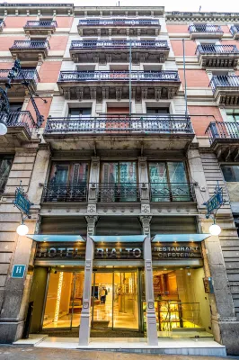 Hotel Rialto Hotels near Güell Palace
