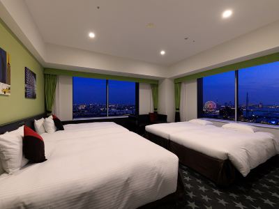 スーペリアフロア23～25階 角部屋ビューバス ザ パークフロントホテル アット ユニバーサル・スタジオ・ジャパンの写真