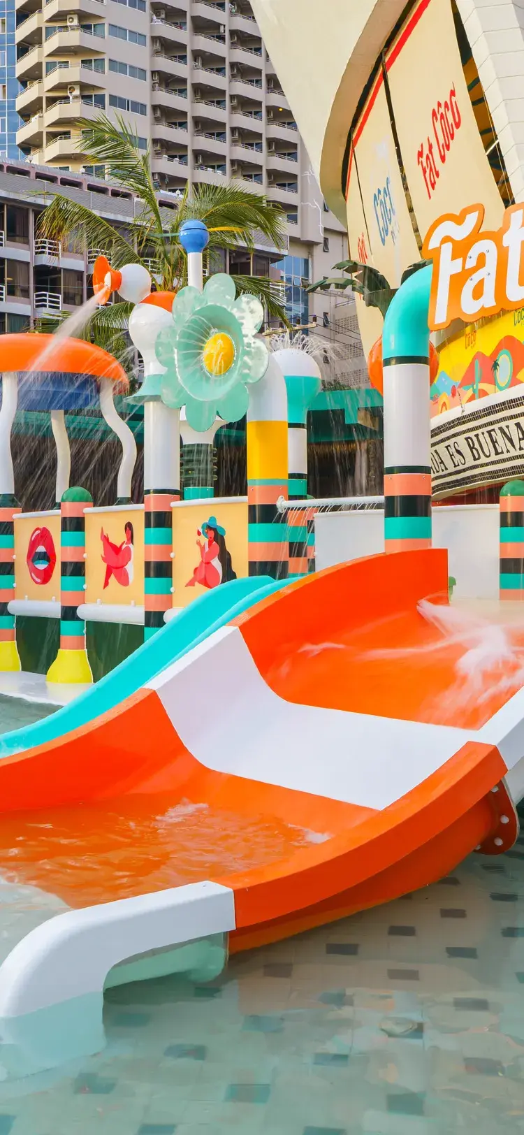 ห้องดีลักซ์เตียงทวิน(รวม Coco Play & Coco Pool）