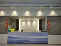 Deqing Hongyun Business Hotel