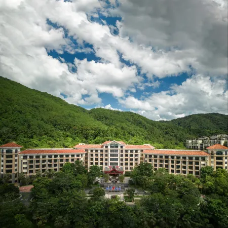 LongPo Bay Hotel
