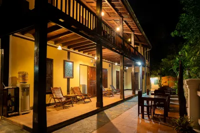 Villa Khoum Xieng Thong Boutique Hotels in der Nähe von Wat sibounheuang