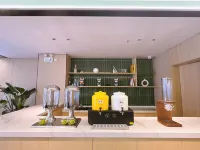 Rezen Select Hotel (Zunyi Zheng'an Guitar Culture Square County Government Branch) Hotel a Zheng'an