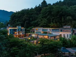 Yanyujian Hostel