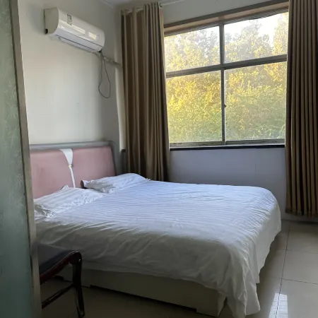 New le taihua business hotel (formerly purvis business hotel)