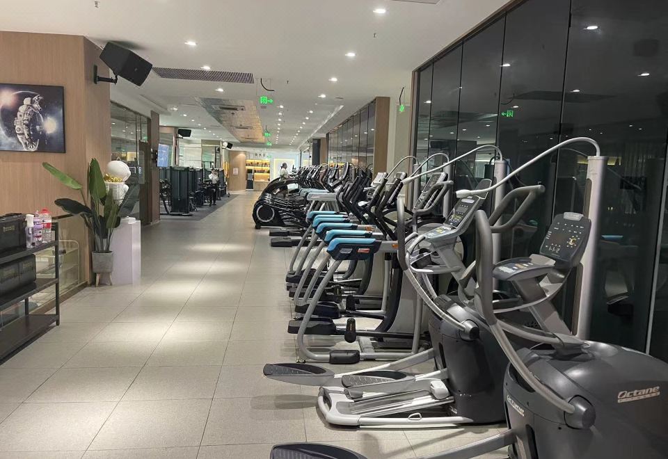 비엔나 인터내셔널 호텔의 외관 야경