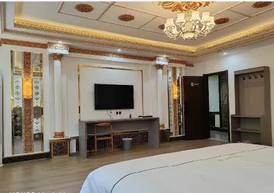 Hongshuangxi Homestay Hotels in High Speed Railway Station