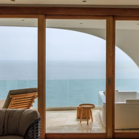 Elite Atoll Beachfront Hotel