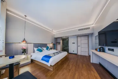 Anmai Future Hotel (Hezhou College Branch)