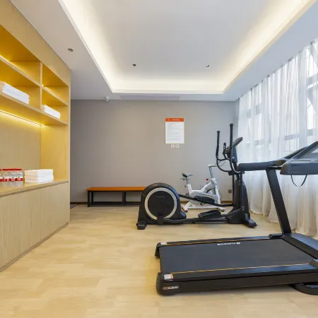 Vienna Hotel (Zhenfeng Branch)