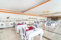 SL La Perla Hotel Kemer - breakfast