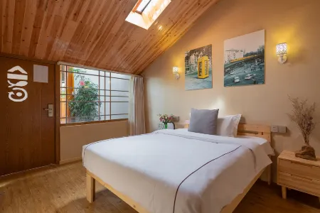 Ananas Valas Mulanjing • Garden Lishe Space Rizhao Jinshan Homestay (Lijiang Ancient City Branch)