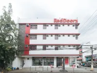 RedDoorz near UST Sampaloc Manila Hotels near Espana