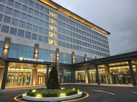 STANFORD HOTEL Отели в г. Андон