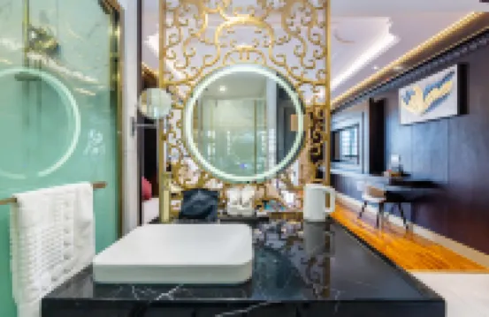 Senge Kangqiong Grand Hotel